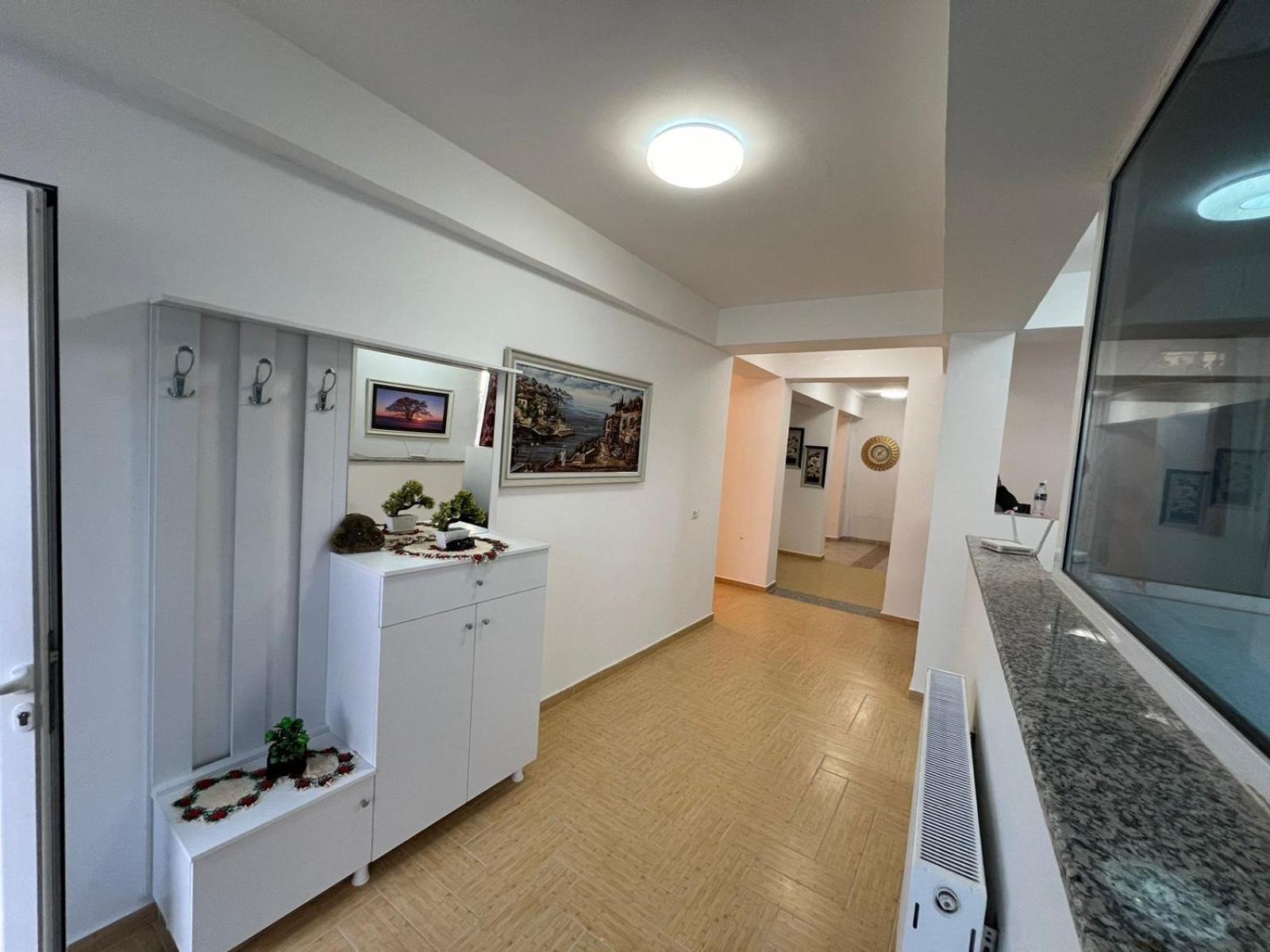 Vila Kasemi Fier Exterior photo
